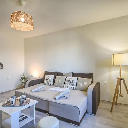 Noah Apartament Pula